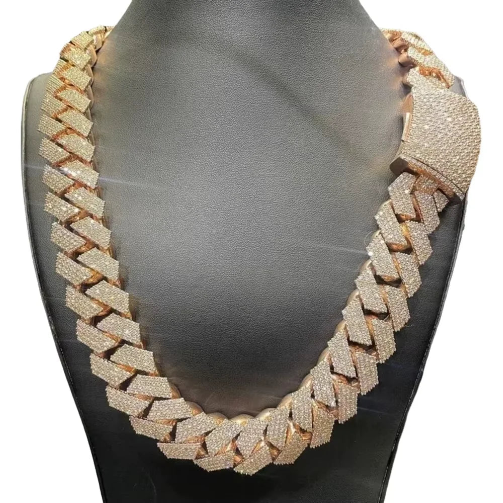 Hip Hop Jewelry 15mm Width Women Mens Heavy Strong Cuban Necklace 18k Gold Plated Bling Iced Out CZ Prong Cuban Link Chain