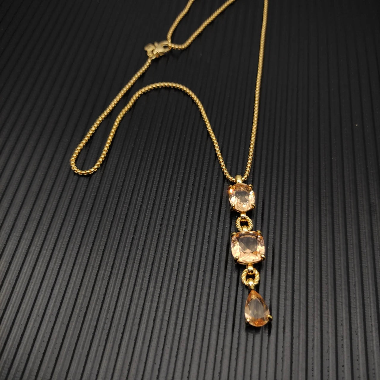 2026 New High Quality DY Necklaces Collection Simple and Elegant Perfect for Any Occasion Suitable for Both Men and Women 3
