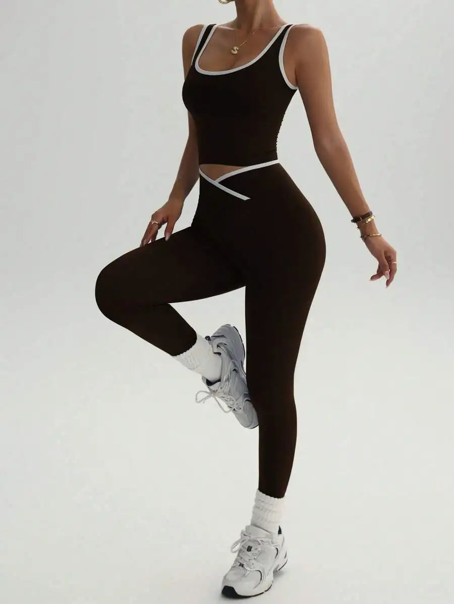 Women's High-Waisted Yoga & Fitness Set - Colorblocked Athletic Top And Leggings, Stretchy Polyester Blend, Perfect For Running
