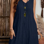 Plus Size, Plus-size Women's Solid Color V-neck Dress, Suitable for Spring and Summer Wear