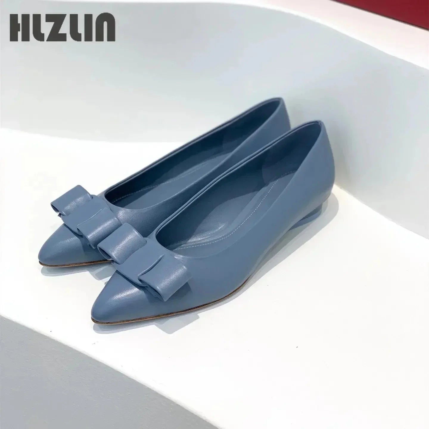 2026 Women's leather loafers, low-heeled moccasins with bows, light ballet flats spring and autumn