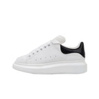Minimalist Korean White Platform Shoes with Black Heel – Height-Increasing Daily Casual Sneakers