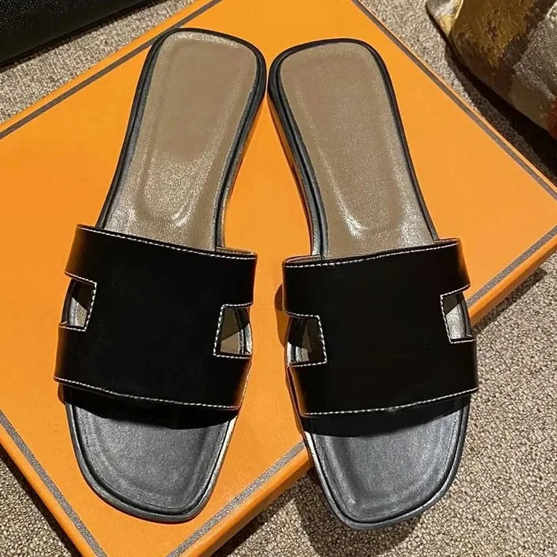 New Hot-Selling Designer Sandals, Luxury Women's Outdoor Beach Slides & Sandals, Comfortable Arch Support Flat Ladies Slippers