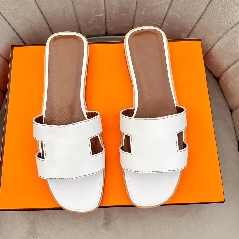 2026 New Designer Footwear, Luxury Women's Outdoor Beach Slides & Sandals, Comfortable Arch Support Flat Shoes for Women