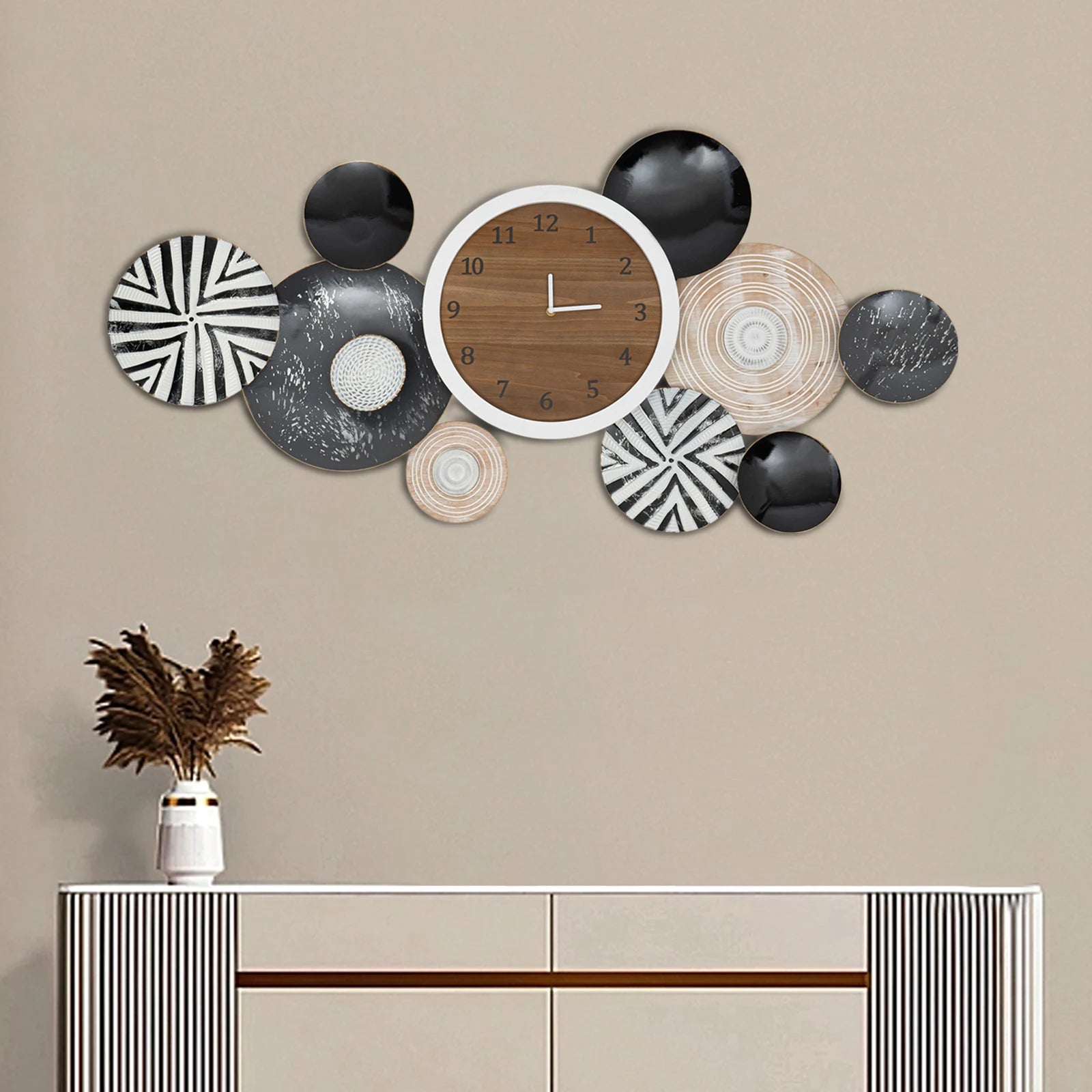 Large Luxury Silent Wall Clocks Aesthetic Art Mural Wall Watch Horloge, Decorative Non-Ticking Wall Clock for Living Room Conference Room