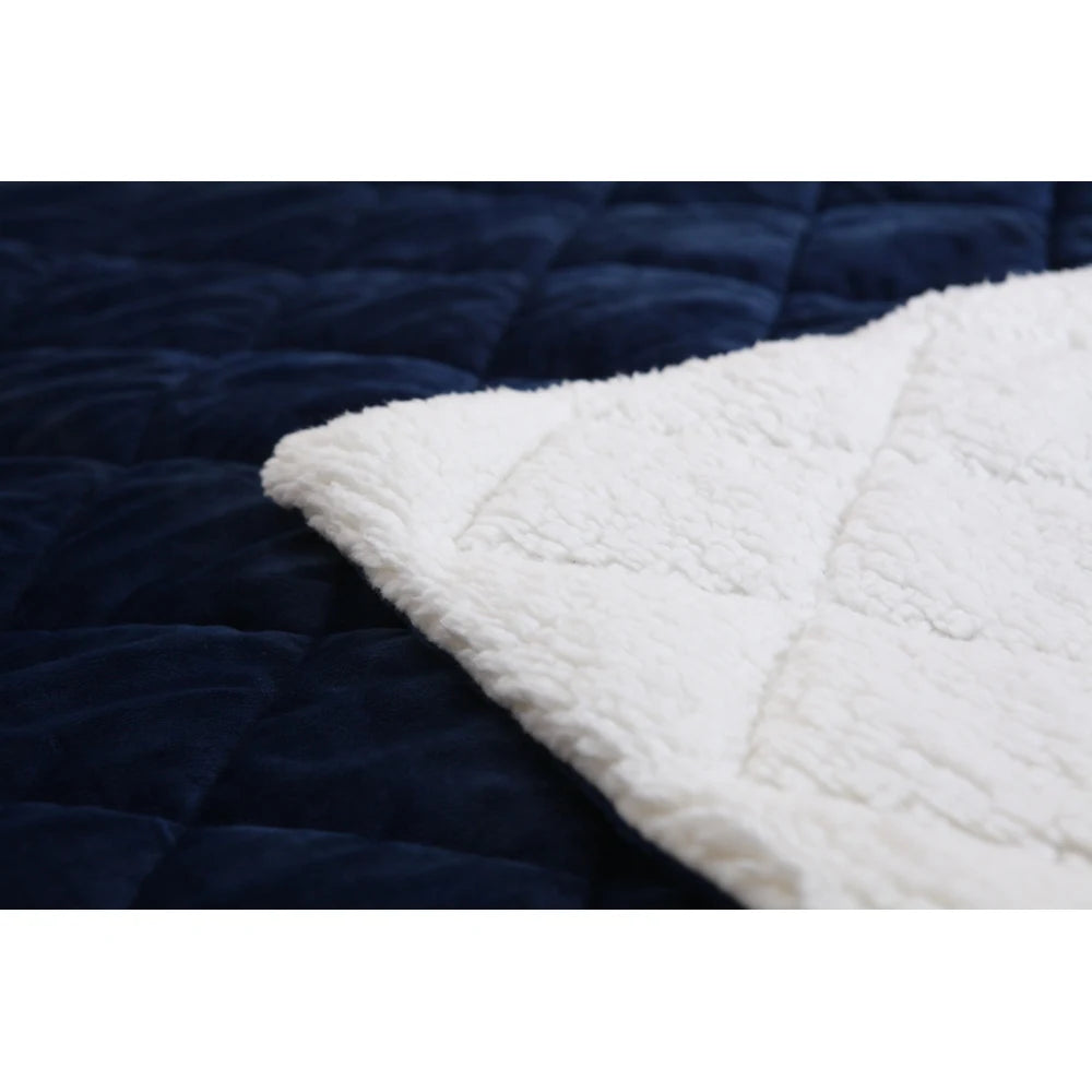 Modern Style Double-sided Two-tone Blanket Easily Switch Styles and Perfectly Match Various Interior Styles Premium Fleece Polyester Fabric Easy To Care for And Durable 60inches Long X 80inches Wide Suitable for Sofas Bedroom