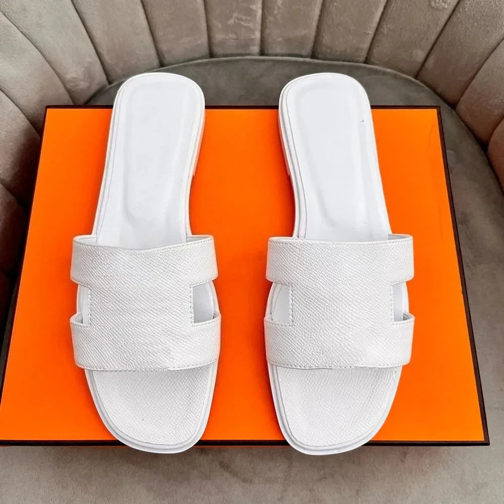 2026 New Designer Footwear, Luxury Women's Outdoor Beach Slides & Sandals, Comfortable Arch Support Flat Shoes for Women