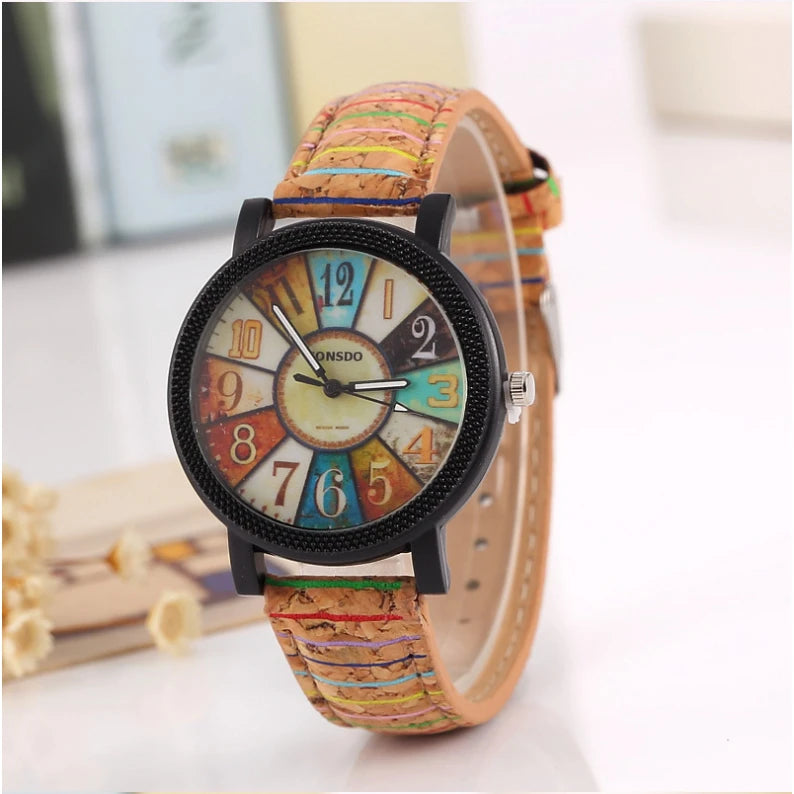 Women's Vintage Leather Quartz Watch, Casual Retro Wristwatch with Soft Genuine Band, Classic Dial, Luminous Needles, Waterproof Daily Use, Ideal Gift for Mom, Wife, Girlfriend on Any Occasion