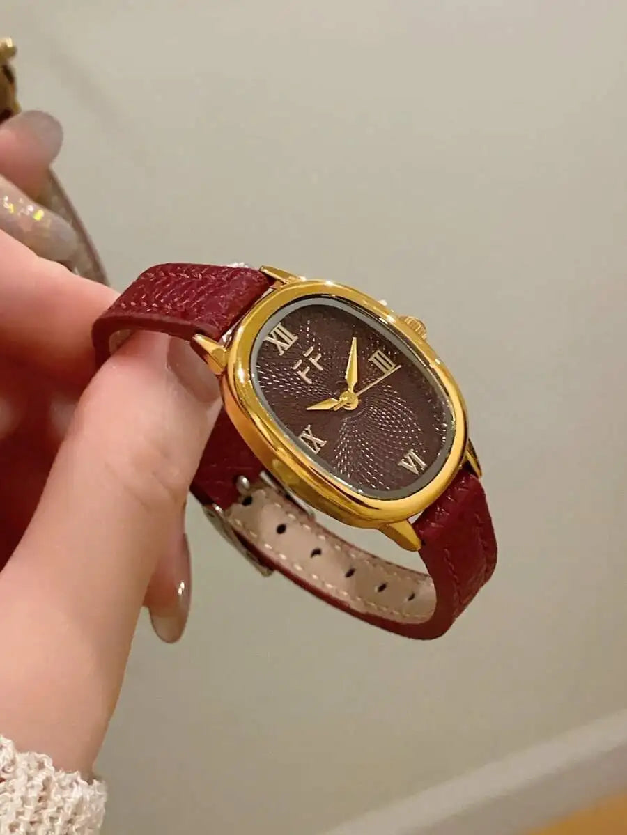1pc Vintage Style Adjustable Strap Quartz Women's Watch, Oval Dial, Roman Numeral Markers, Compact Design, Suitable For Daily
