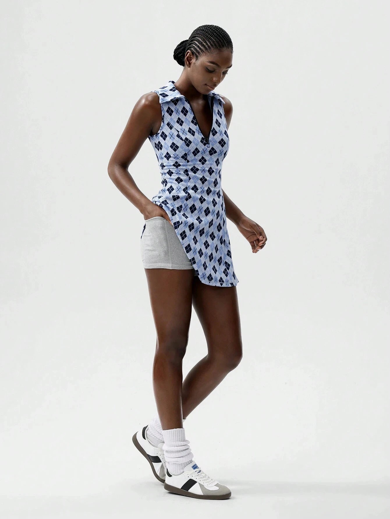 Tennis Dress Vintage Collegiate Style Mesh Dress - Elegant Sleeveless V-Neck A-Line Skater Dress, Breathable Stretchy Bodycon Tennis Dress for Women