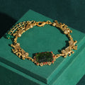 Vintage Square Olive Green Resin Warp Bracelet Relief Lion Chain Woman Jewelry Antique Gold Plated Luxury Designers Accessories