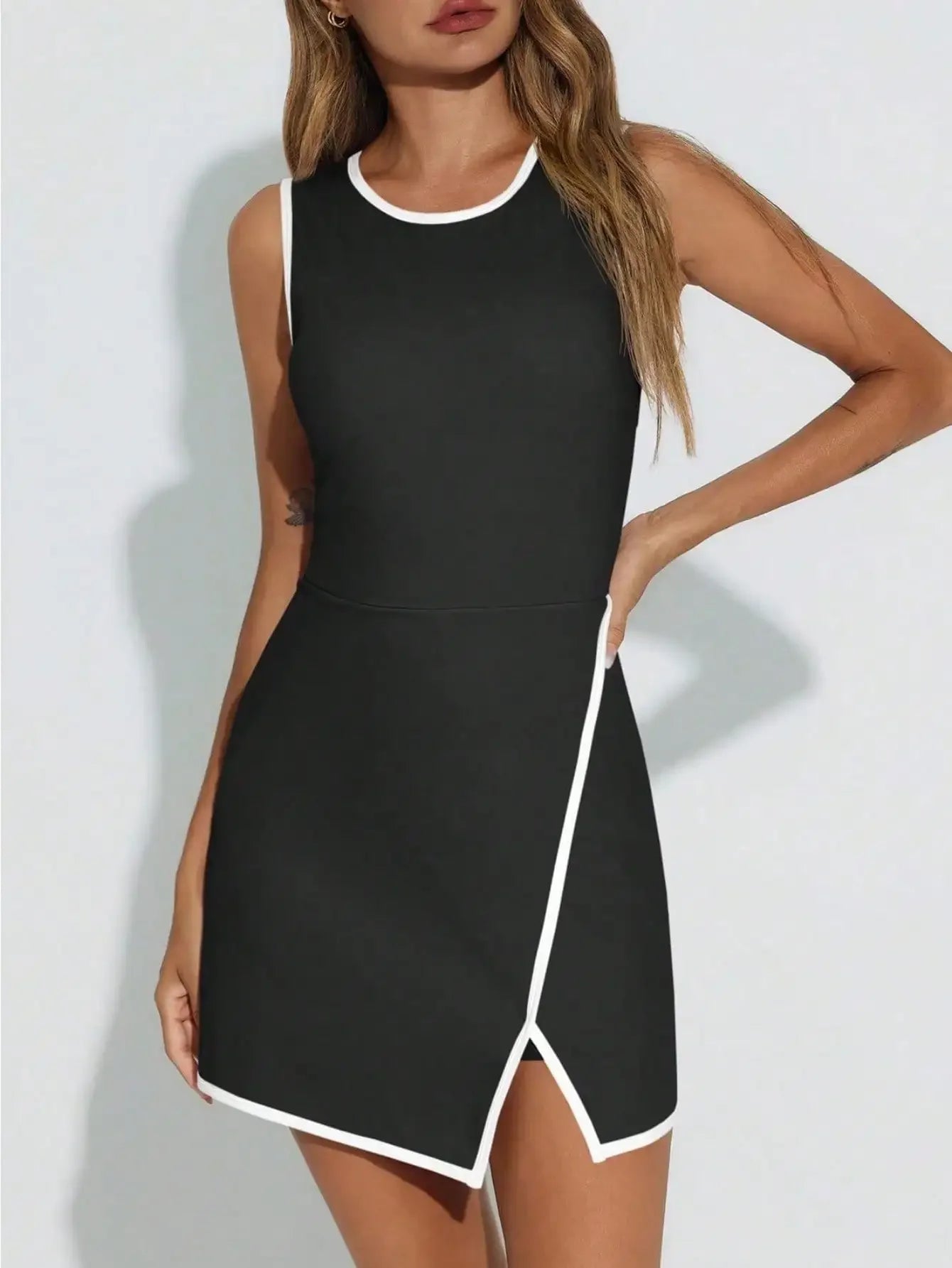 Women's Tennis Dress With Built-In Shorts & Pockets, Sleeveless Athletic Mini Dress With Bra, Golf Sports Dress