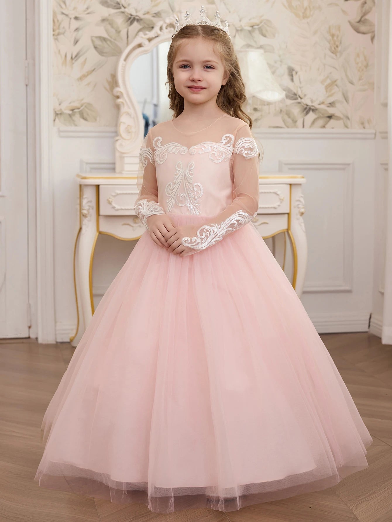 Junior Bridesmaid Dress for Girls, Pink Tulle Lace Backless Formal Gown, Elegant Wedding Party Outfit with Pearl Detail
