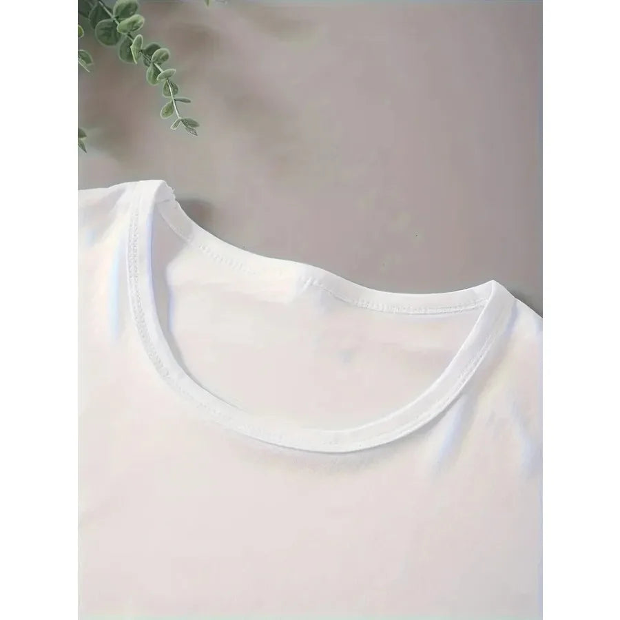 Women's White Sleeve T-Shirt with Black Heart Casual Round Neck Summer Aesthetics Short Sleeved Harajuku Streetwear Y2k Tops Te