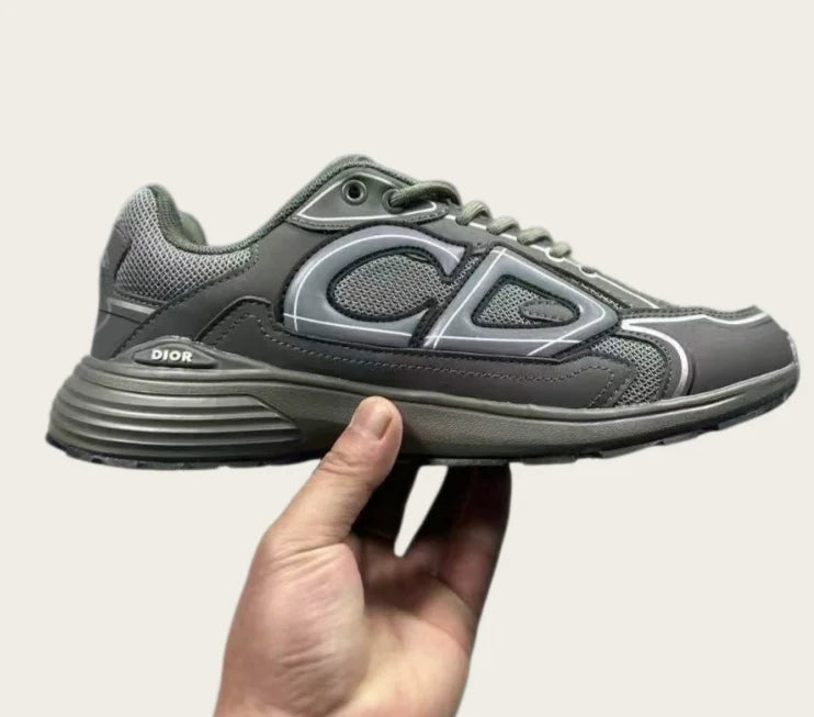 B22 Summer new casual sports shoes for men retro fashion sports shoes mesh contrast color thick bottom sports shoes for men