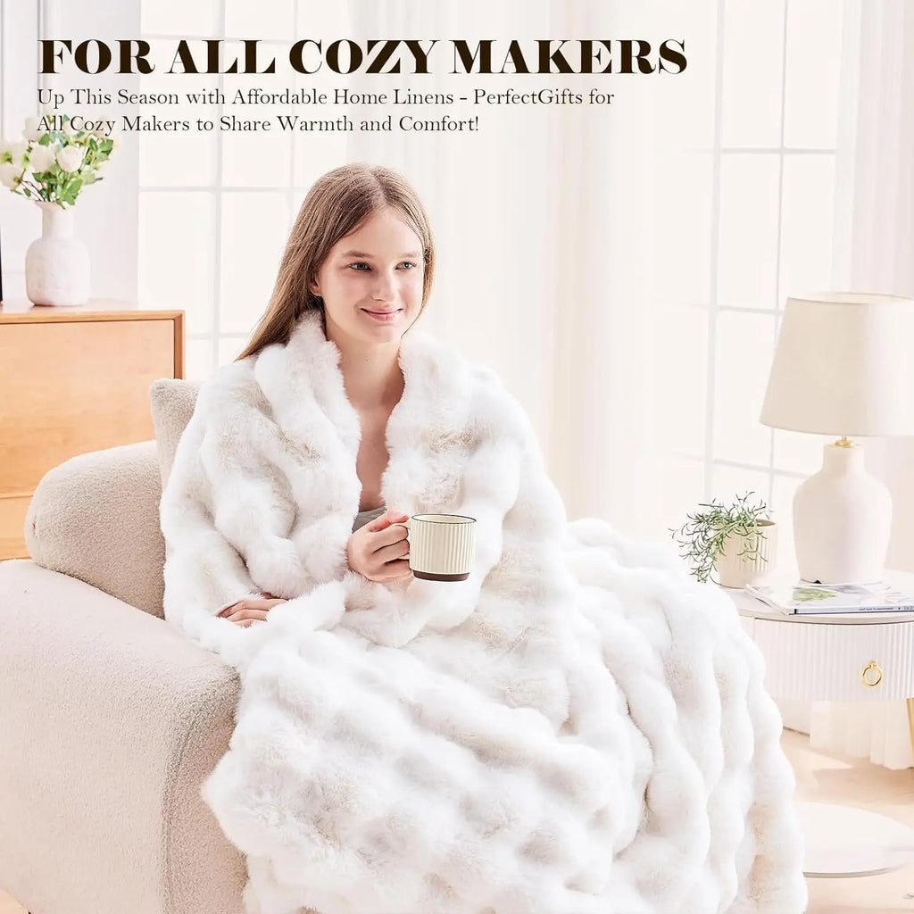Faux Fur Throw Blanket for Couch, 1000 GSM Cozy Fuzzy Fluffy Soft Plush Thick Bubble Sherpa Blanket for Sofa Bedroom Living Room