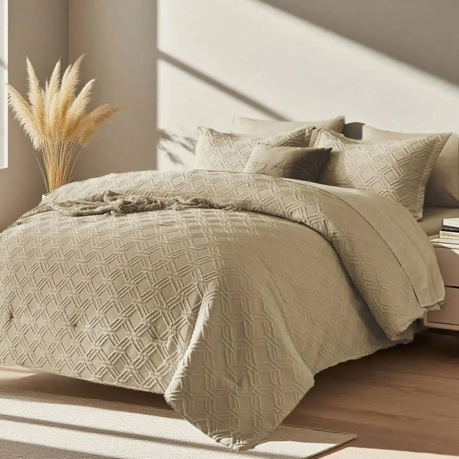 7pcs Simple And Stylish Embossed Comforter Sets Queen, 100% Polyester Lightweight Comfortable Summer Bedding Set, Super Soft And