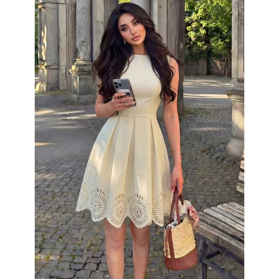 Elegant Cream White Summer Skater Dress,Sleeveless Pleated Laser-Cut Hem Fit-And-Flare A-Line Silhouette,Tea Party Garden Vacation Outfits For Women