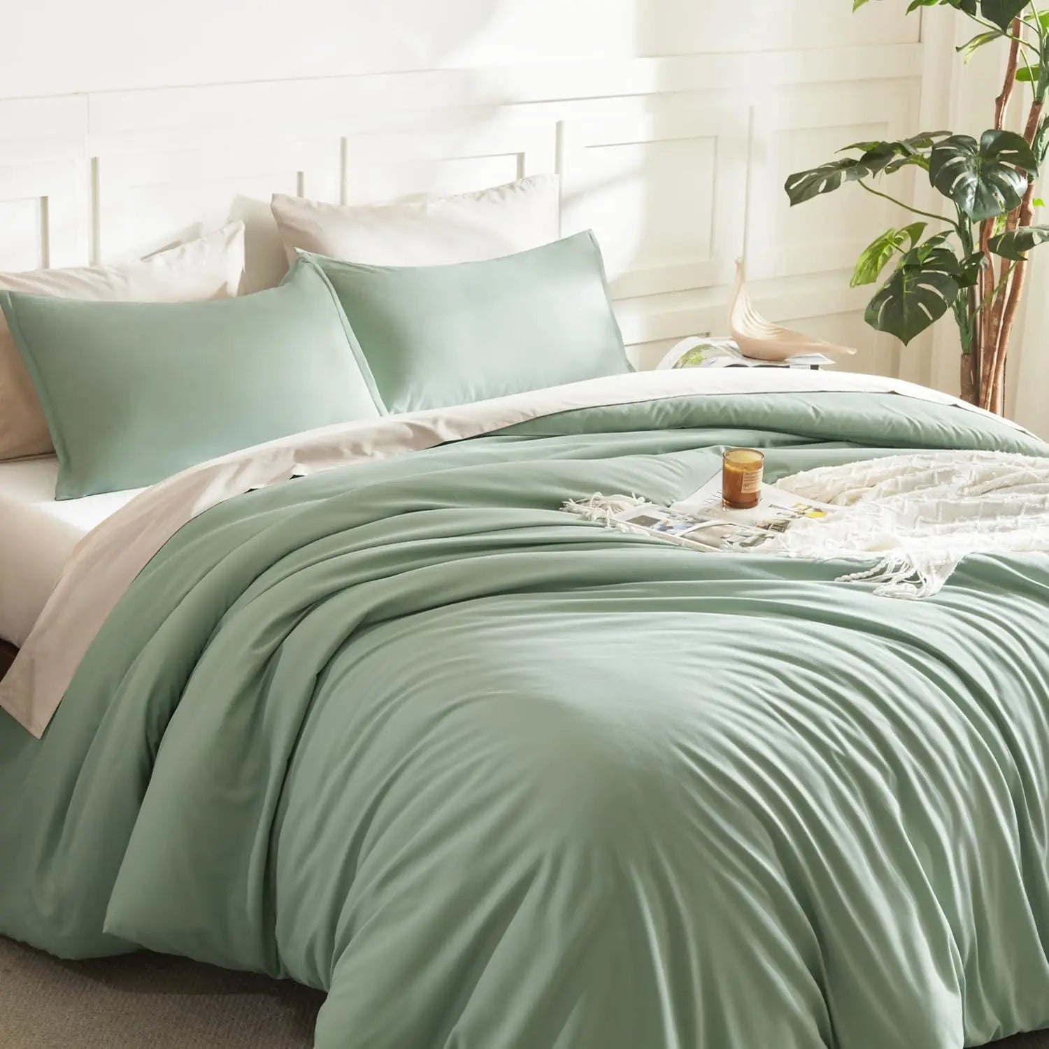 Luxury Soft 3-Piece Lightweight Comforter Set All-Season Fluffy Breathable Bedding Oversized King Queen Twin Size Solid Color Quilt with 2 Pillowcases Home Bedroom Decor Cozy Room Textiles Skin