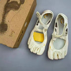 V-Soul women's lightweight, breathable, and quick-drying five-toed sneakers are perfect for yoga, walking, and outdoor activities.