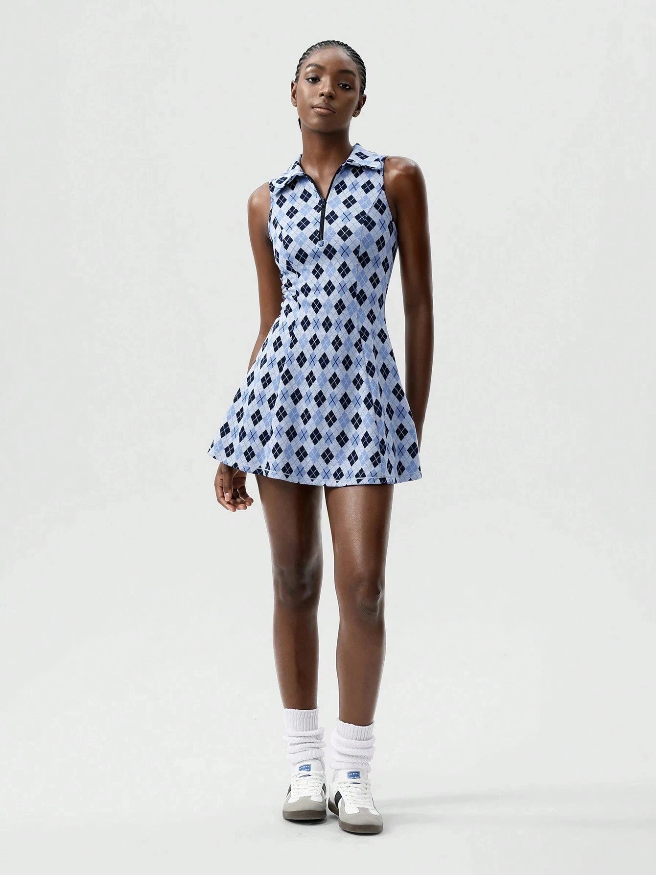 Tennis Dress Vintage Collegiate Style Mesh Dress - Elegant Sleeveless V-Neck A-Line Skater Dress, Breathable Stretchy Bodycon Tennis Dress for Women