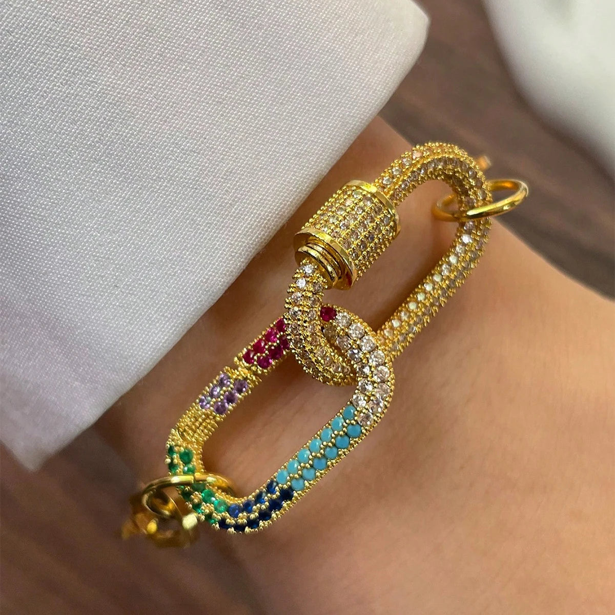 1 PC gold colorful diamond oval buckle bracelet, paired with gold Heart shaped pendant bracelet, unique and exquisite style