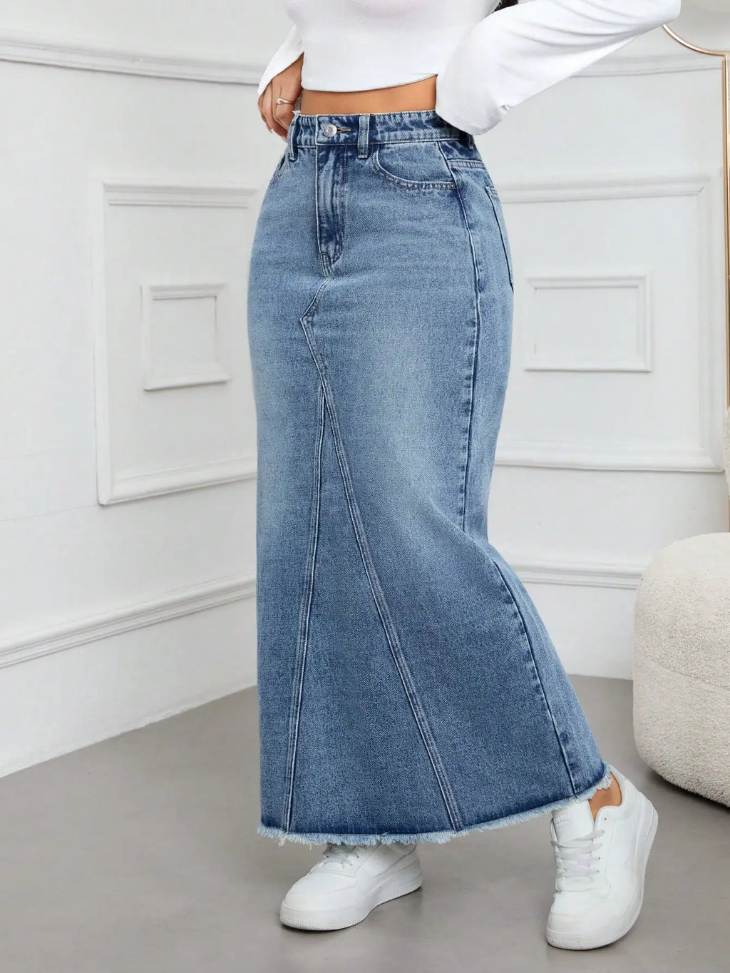 Jeanoix Raw Hem Denim Skirt