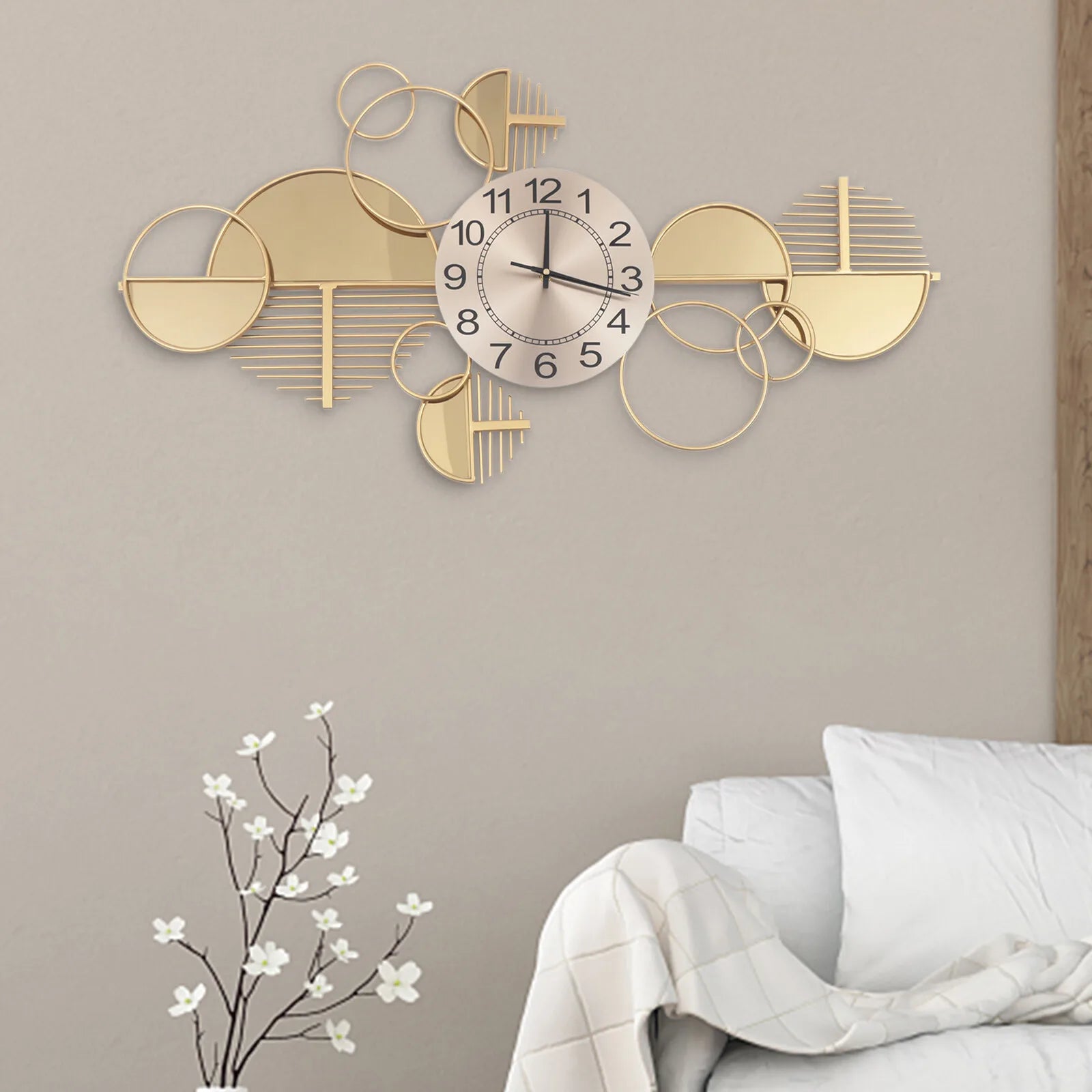 Large Luxury Gold Wall Clock Nordic Style Metal Clocks Home Living Room Decor