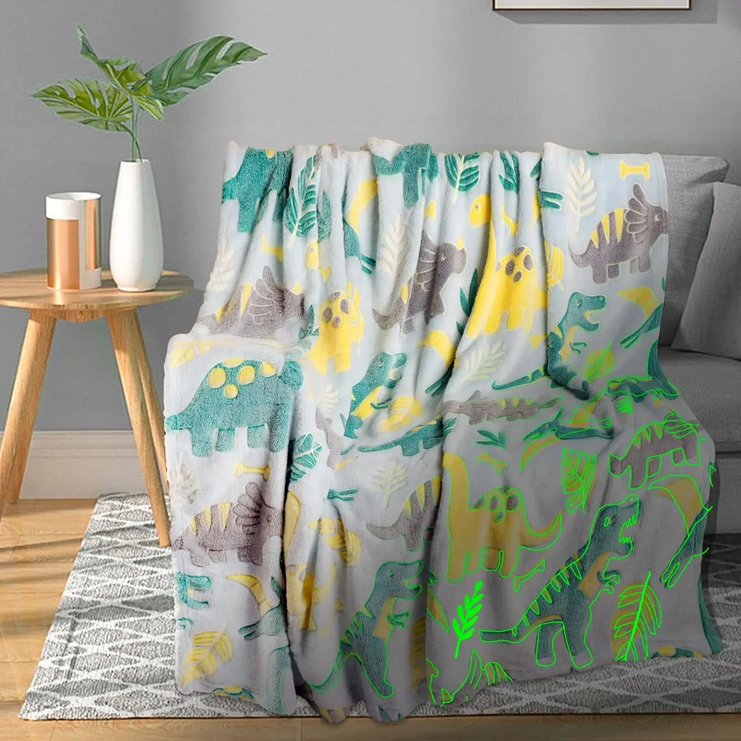 Unicorn Glow in The Dark Blanket, Unicorn Blanket for Girls/Kids, Unicorns Gifts for Girls Age 3-12, Toddler Blanket for Kids, S