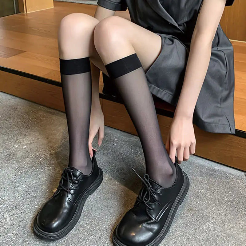 Black Nylon Mesh Stockings Summer Ultra-thin Transparent Knee High Socks Japanese Style School Girls Black White Socks Stockings