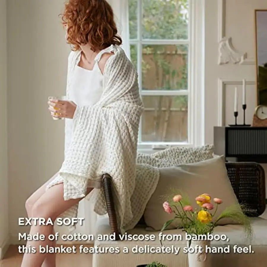 Bedsure Cooling Cotton Waffle King Size Blanket - Lightweight Breathable Summer Blanket of Rayon Derived from Bamboo for Hot Sle