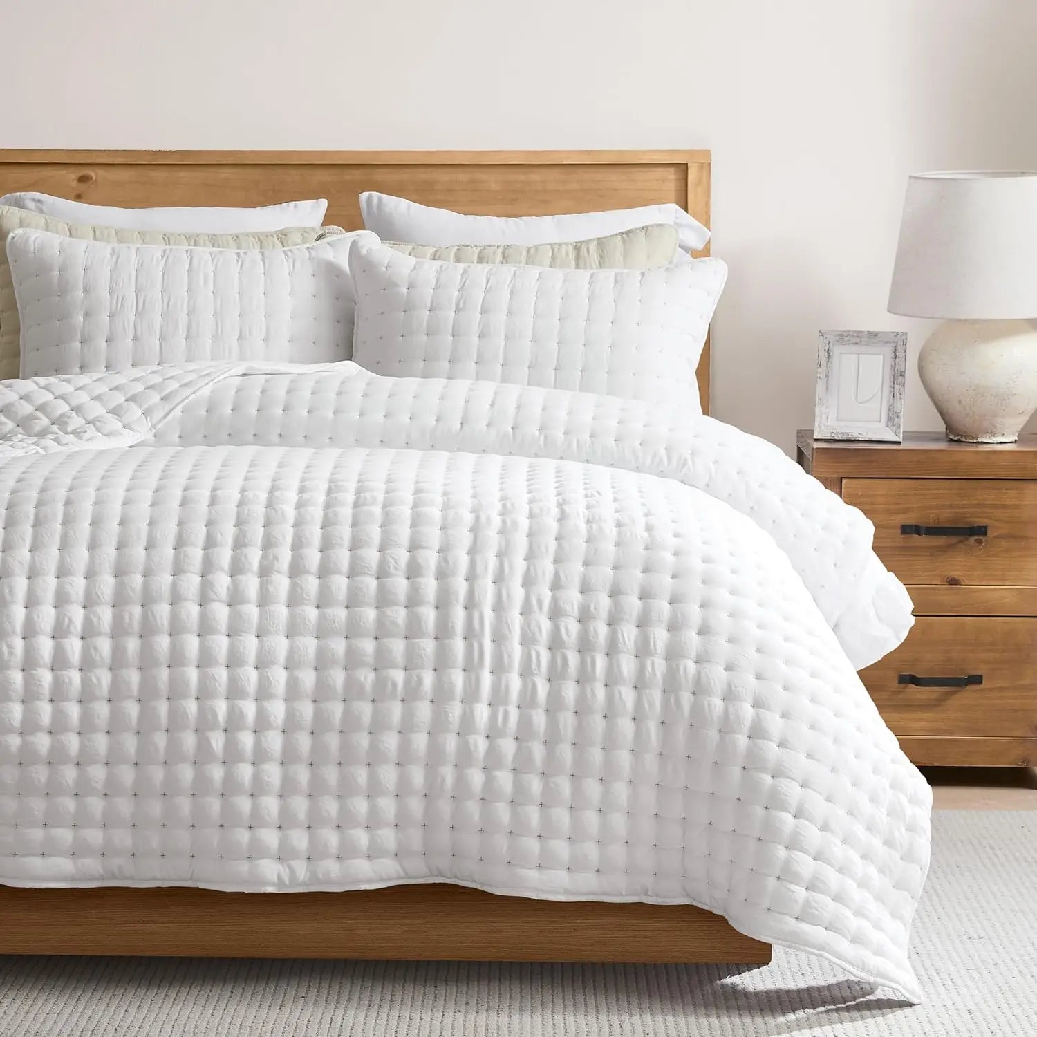Luxury Cross-Stitch Design Quilt Bedding Set Lightweight Soft Summer Bedspread All-Season Quilted Coverlet with 2 Pillow Shams Twin Queen King California King Size Bed Covers