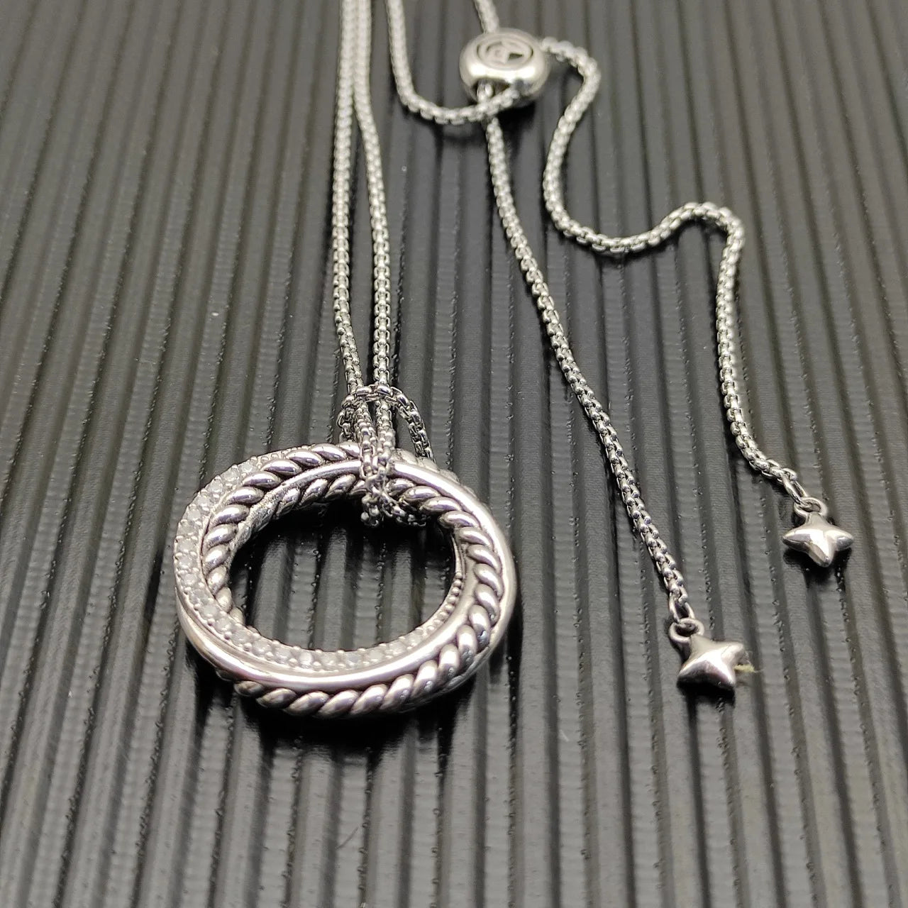 2026 New High Quality DY Necklaces Collection Simple and Elegant Perfect for Any Occasion Suitable for Both Men and Women 3