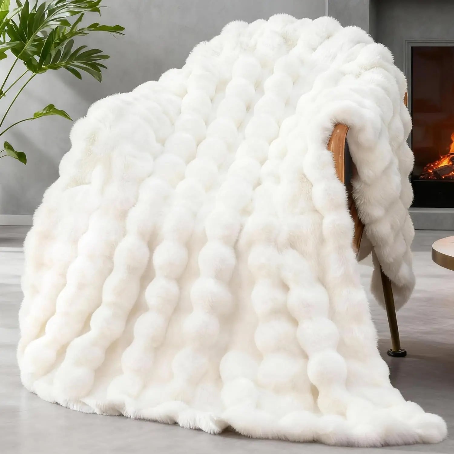 Faux Fur Throw Blanket for Couch, 1000 GSM Cozy Fuzzy Fluffy Soft Plush Thick Bubble Sherpa Blanket for Sofa Bedroom Living Room