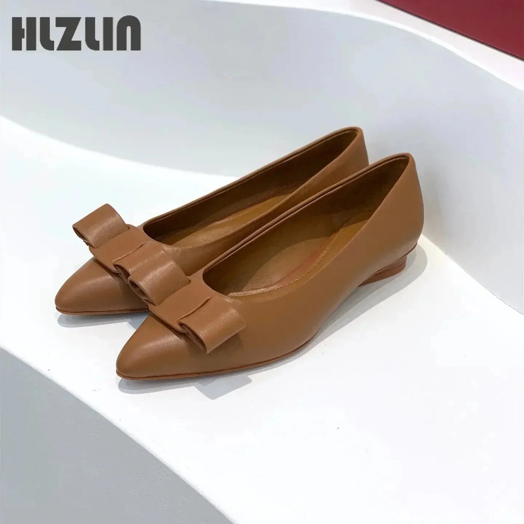 2026 Women's leather loafers, low-heeled moccasins with bows, light ballet flats spring and autumn