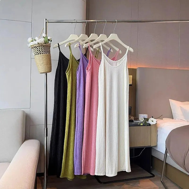 Original Black White Chiba Pleated Suspender Slimming Dress Women Casual Loose Drooping All-Match Dress
