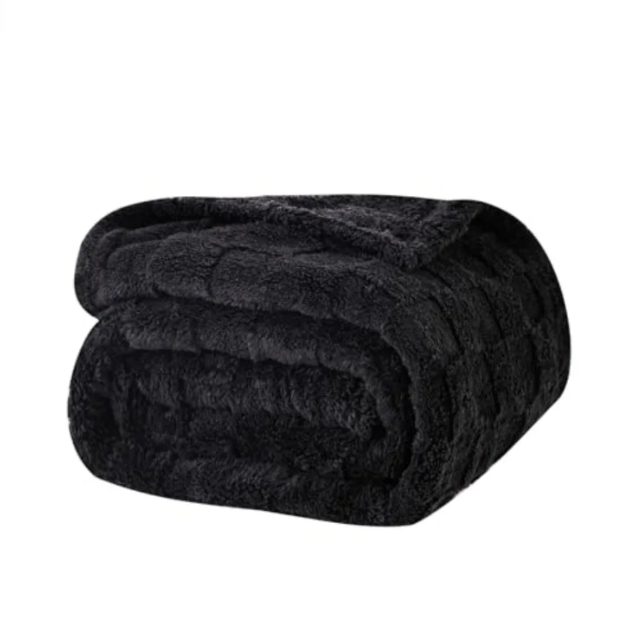 Fleece Throw Blanket 50"×60" for Couch Sofa Bed, Super Soft Cozy Plush Microfiber Flannel Blanket with 3D Checke Design Lightwe
