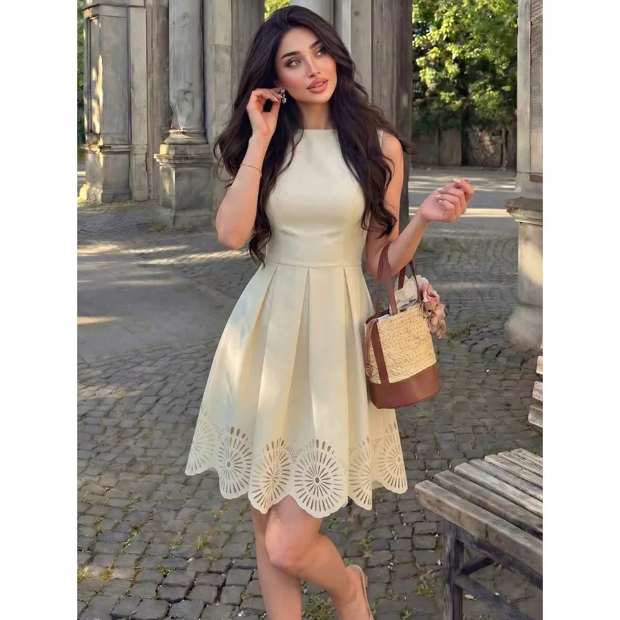 Elegant Cream White Summer Skater Dress,Sleeveless Pleated Laser-Cut Hem Fit-And-Flare A-Line Silhouette,Tea Party Garden Vacation Outfits For Women