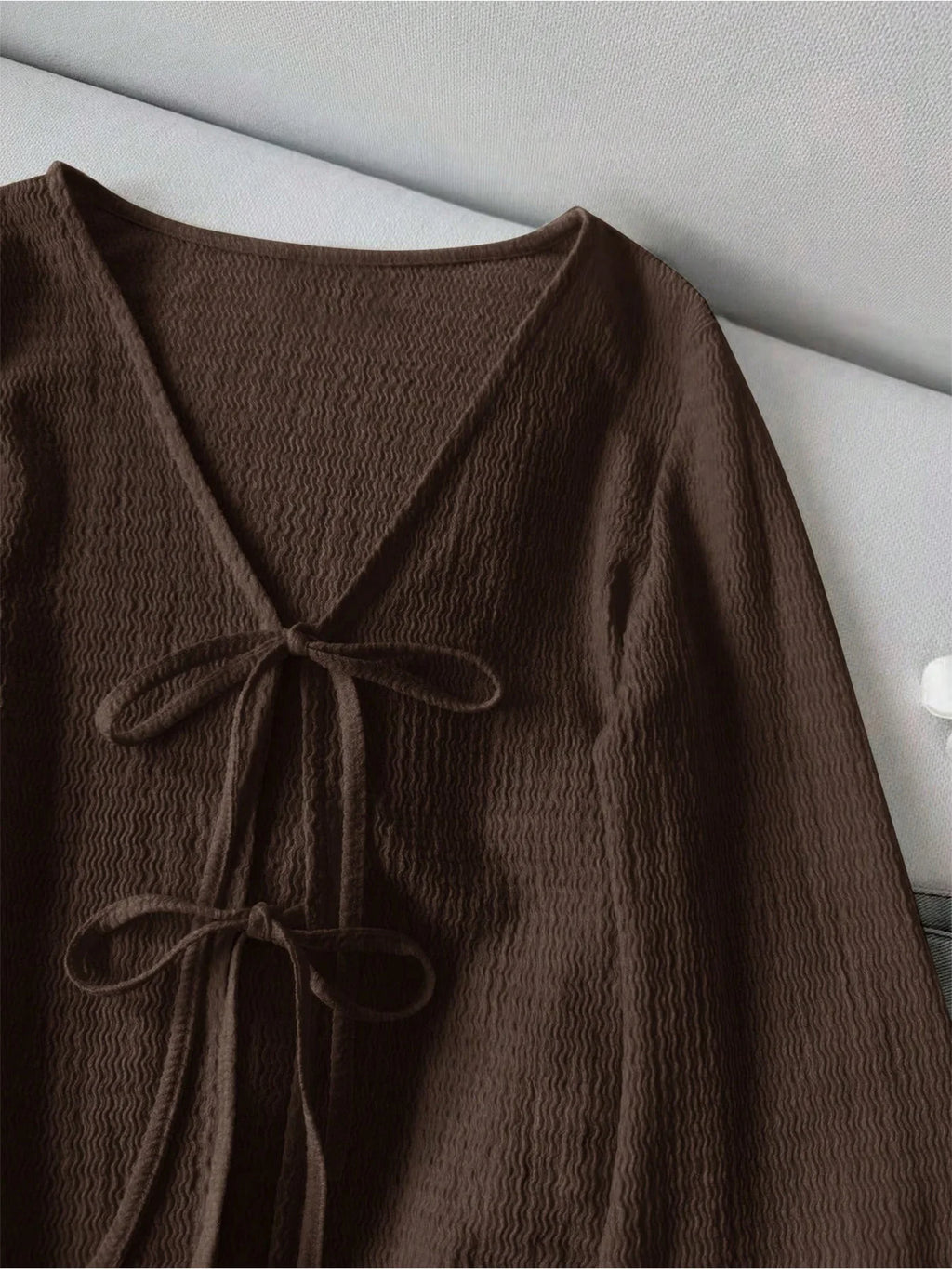 New loose and slimming versatile V-neck flared sleeves with lazy style and thin lace up cardigan jacket
