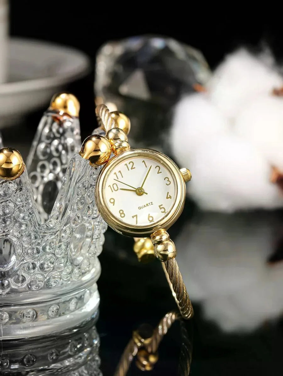 1pc Vintage Retro Roman Numeral Women Quartz Wrist Watch