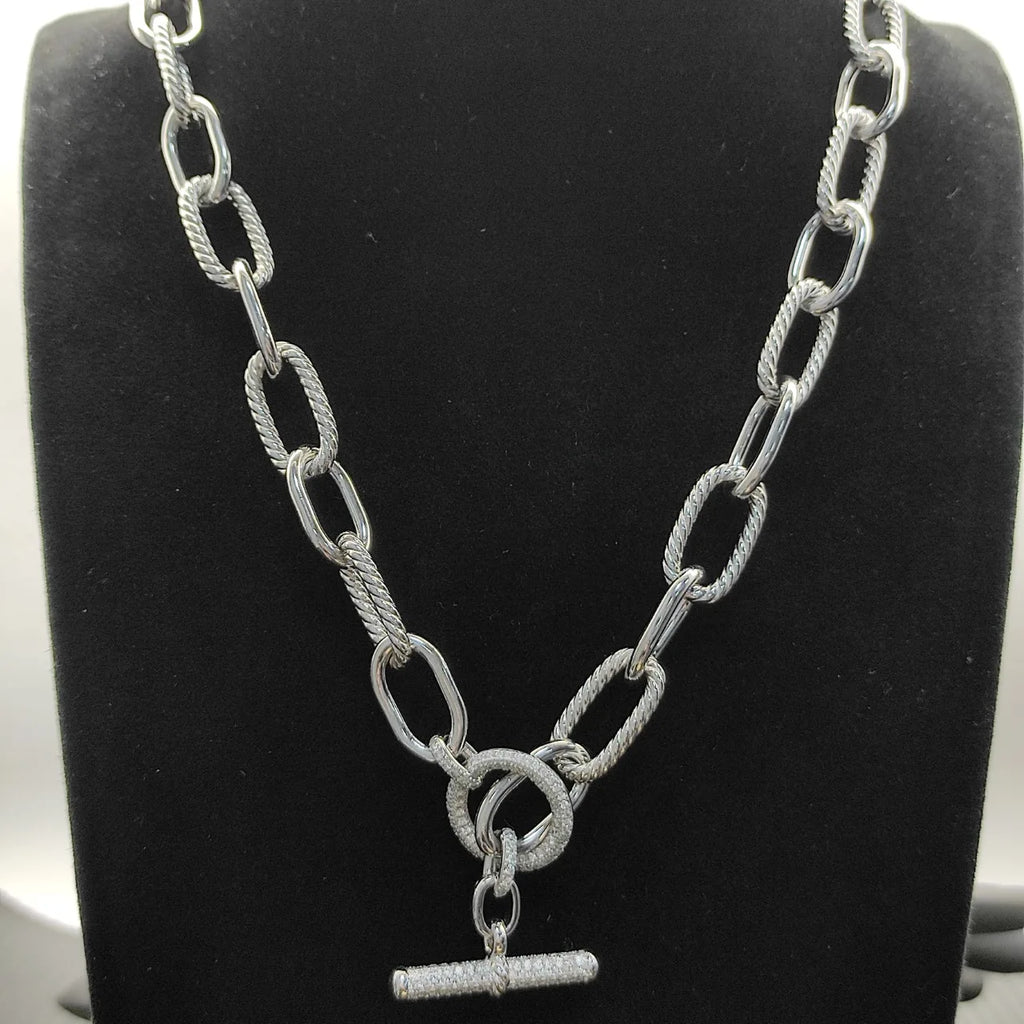 2026 New High Quality DY Necklaces Collection Simple and Elegant Perfect for Any Occasion Suitable for Both Men and Women 3