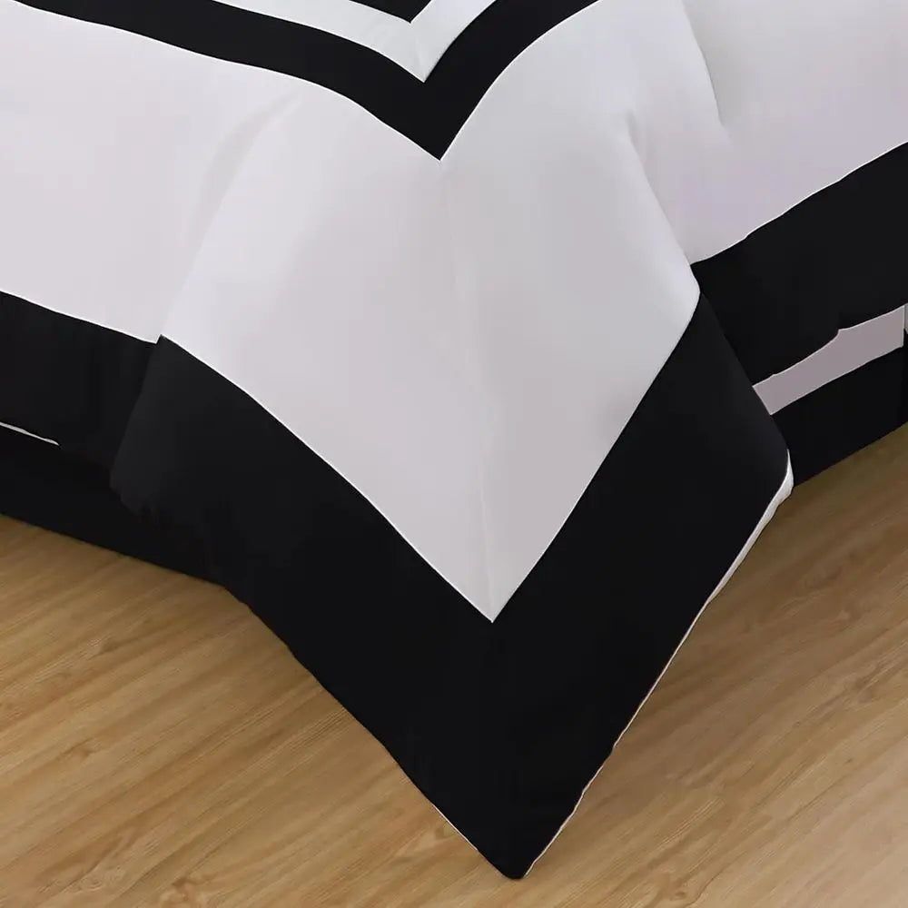 7-Piece Hotel Style Comforter Set - White/Black Square Color Block Bedding with Pillows - Luxurious Lightweight All Season Beddi