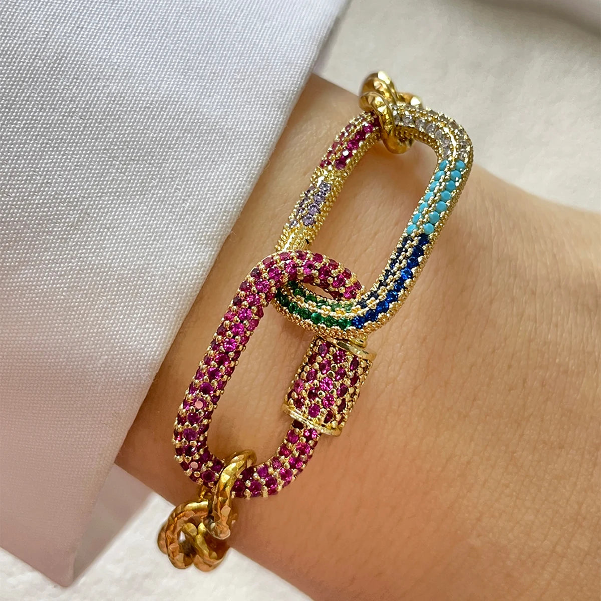 1 PC gold colorful diamond oval buckle bracelet, paired with gold Heart shaped pendant bracelet, unique and exquisite style