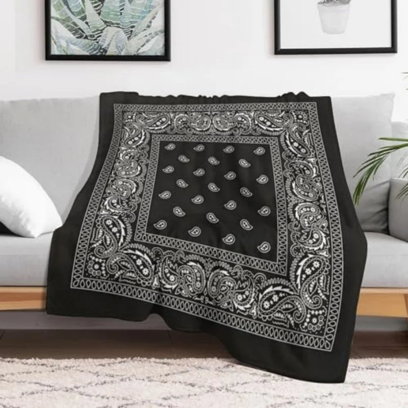 Black Bandana Paisley Art Blanket Soft and Warm Throw Digitally Printed Super Soft Micro Plush Blanket for Sofa Bed Living Room