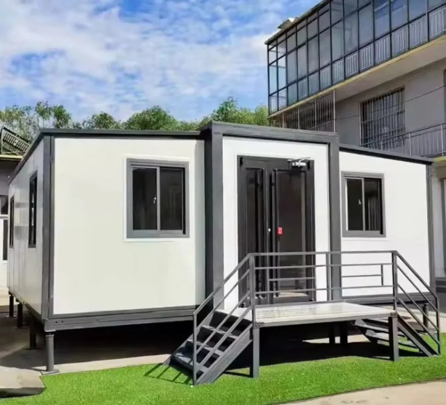 Heavy Duty Steel Frame Yugong Foldable Expandable Container House Portable Prefab Strong Home for Hurricane Zone Earthquake Area