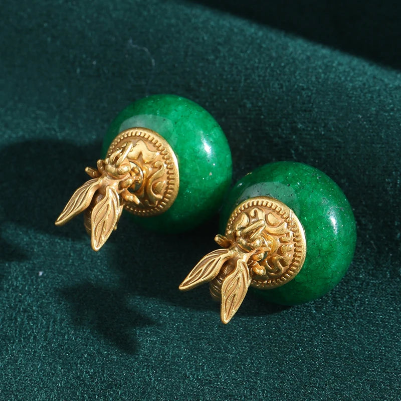 Vintage Ancient Gold Color Bee Green Natural Stone Stud Earrings Woman Elegant Woman Luxury Quality Jewelry Designer Gift 2026