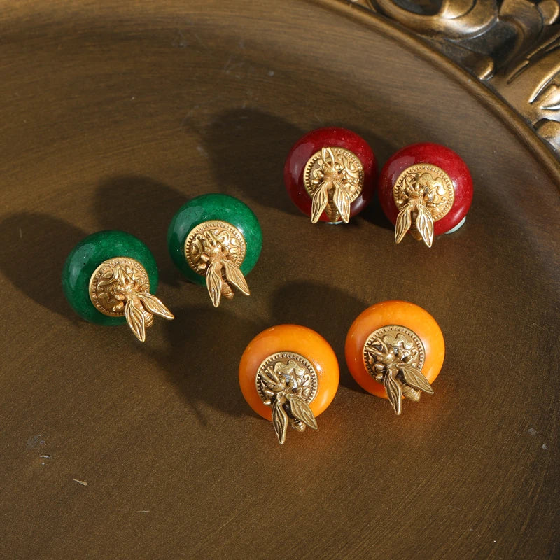 Vintage Ancient Gold Color Bee Green Natural Stone Stud Earrings Woman Elegant Woman Luxury Quality Jewelry Designer Gift 2026