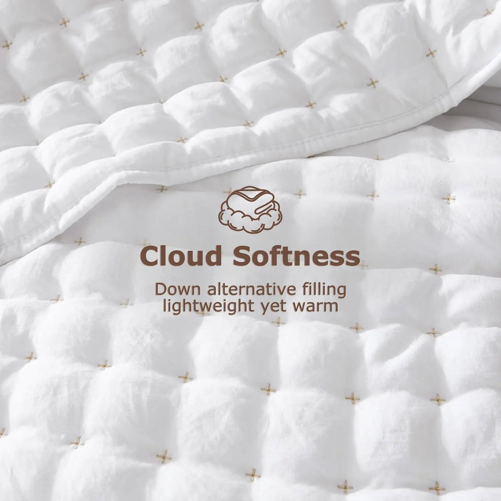 Luxury Cross-Stitch Design Quilt Bedding Set Lightweight Soft Summer Bedspread All-Season Quilted Coverlet with 2 Pillow Shams Twin Queen King California King Size Bed Covers