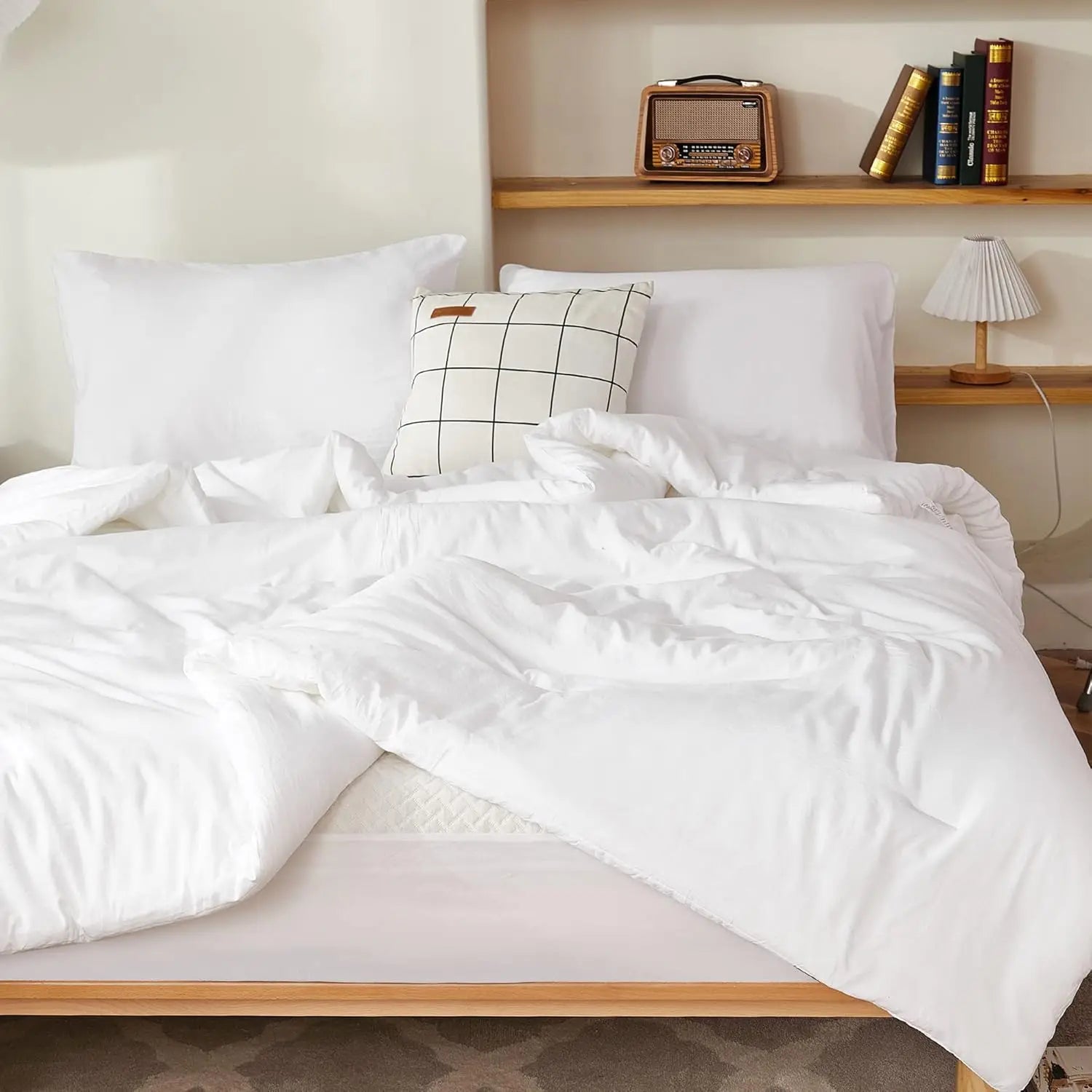 Luxury Soft 3-Piece Lightweight Comforter Set All-Season Fluffy Breathable Bedding Oversized King Queen Twin Size Solid Color Quilt with 2 Pillowcases Home Bedroom Decor Cozy Room Textiles Skin