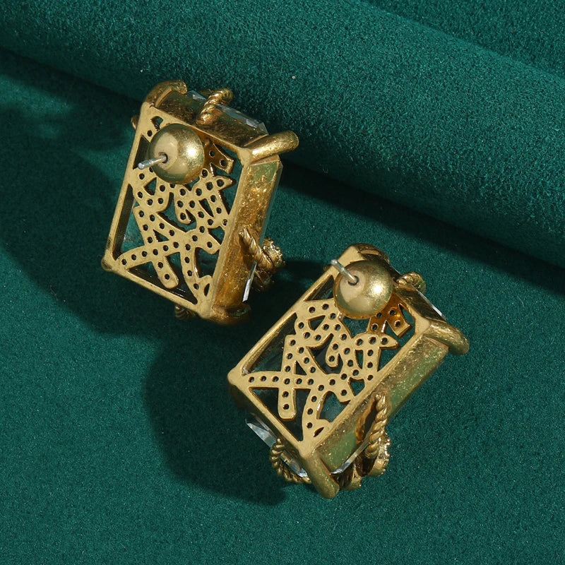 Vintage Jewelry Transparent Square Glass Stud Earrings Rhinestones Luxury Designer Winding Gold Color High Quality Accessories